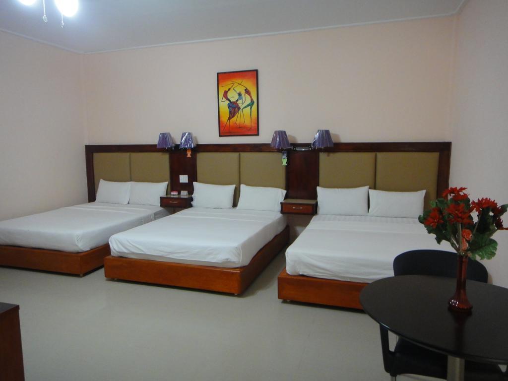 China Town Hotel Кей-Колкер Экстерьер фото